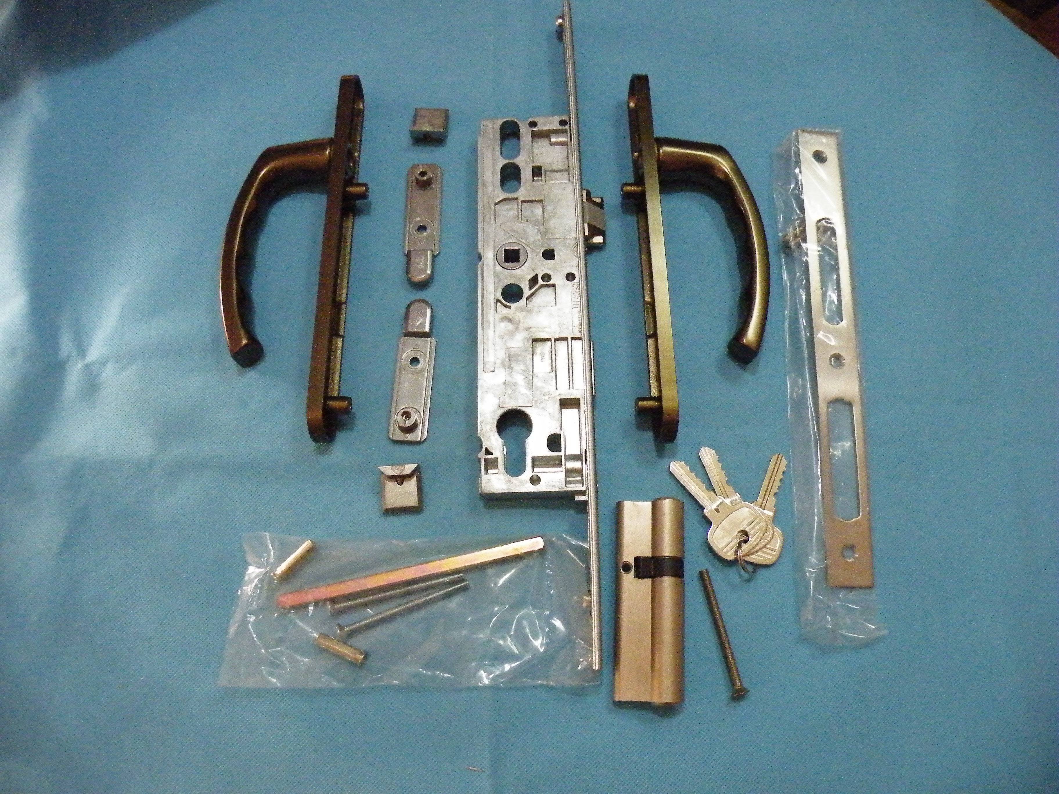 德国进口的门窗五金配件哪个品牌比较好?其代